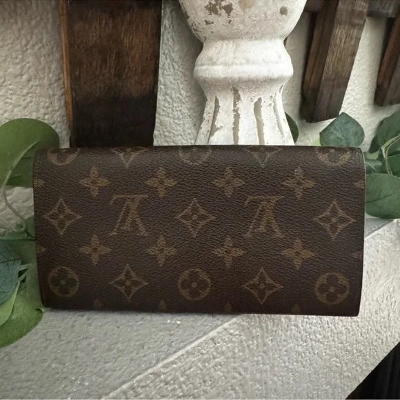 Gorgeous Louis Vuitton vintage long Sarah monogram, wallet, great condition - Picture 3 of 14